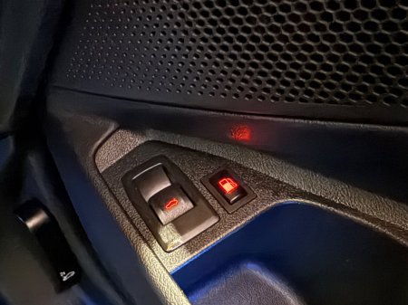 2022 BMW 3-Series - photo 25