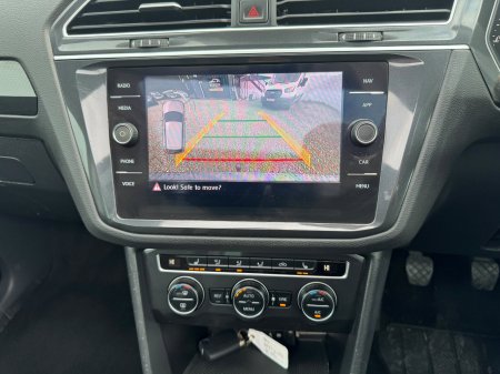 2020 Volkswagen Tiguan - photo 19