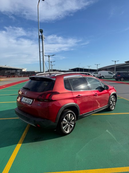 2017 Peugeot 2008 - photo 7
