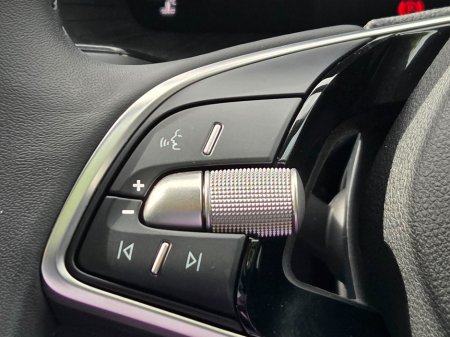 2026 Skoda Karoq - photo 18