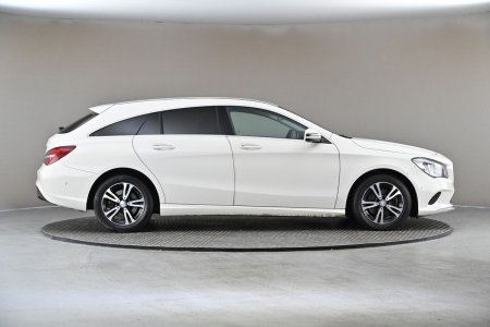 2016 Mercedes-Benz CLA - photo 11