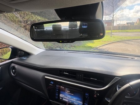 2017 Toyota Corolla - photo 22