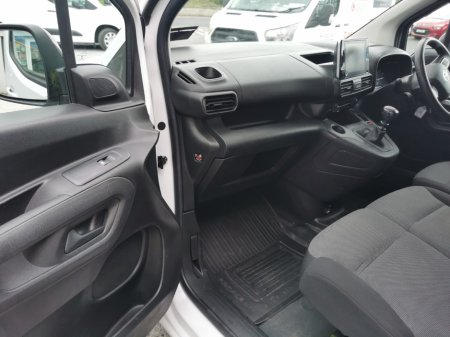 2022 Toyota Proace City - photo 7