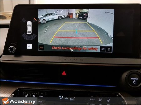 2023 Toyota Prius - photo 17