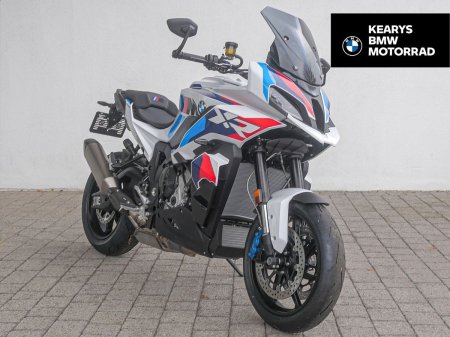 2026 BMW M 1000 XR