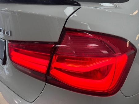 2017 BMW 3-Series - photo 19