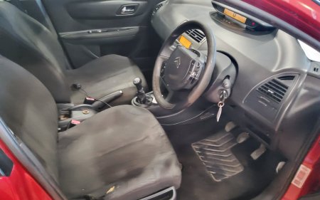 2010 Citroen C4 - photo 12