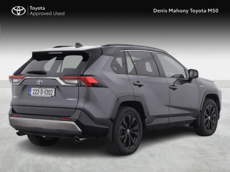 2022 Toyota RAV4 - photo 2