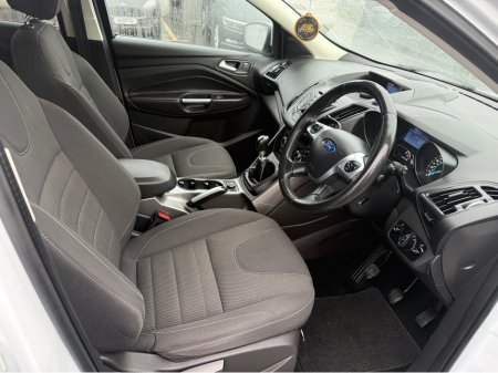 2016 Ford Kuga - photo 10
