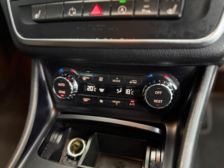 2015 Mercedes-Benz CLA - photo 28