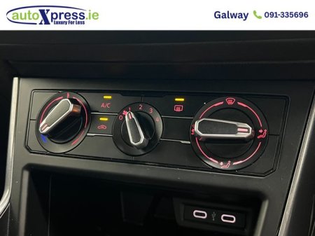 2021 Volkswagen Polo - photo 17