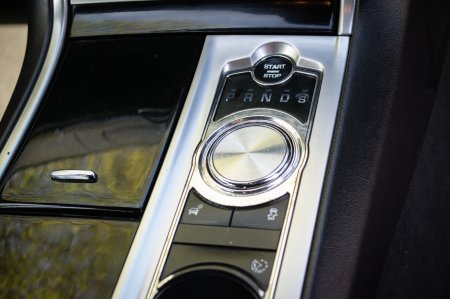 2013 Jaguar XF - photo 13