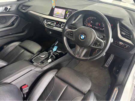 2020 BMW 1-Series - photo 9