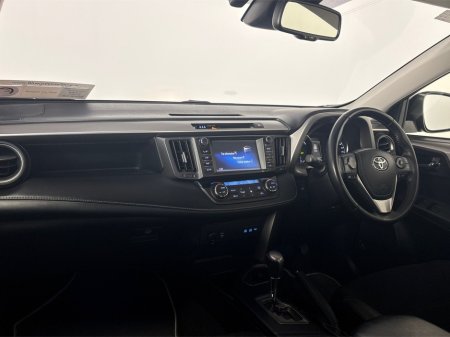 2018 Toyota RAV4 - photo 30