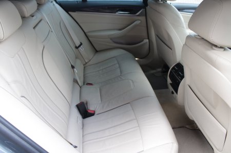 2017 BMW 5-Series - photo 16