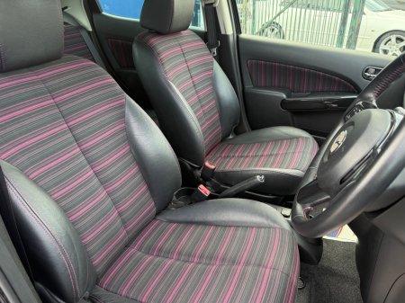 2014 Mazda Demio - photo 11