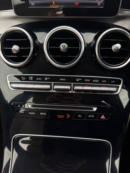 2016 Mercedes-Benz C-Class - photo 19