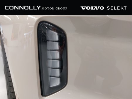 2025 Volvo EX90 - photo 21