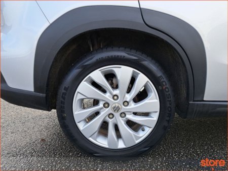 2023 Suzuki SX4 - photo 13
