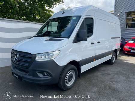2027 Mercedes-Benz Sprinter - photo 8