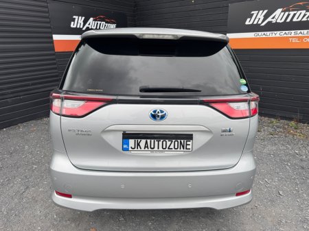 2018 Toyota Estima - photo 5