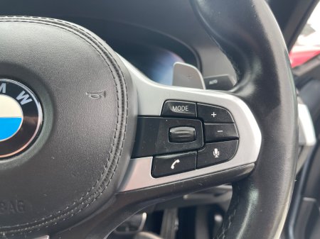 2020 BMW 5-Series - photo 23