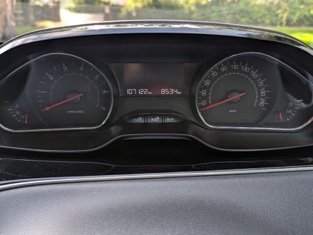 2014 Peugeot 208 - photo 19