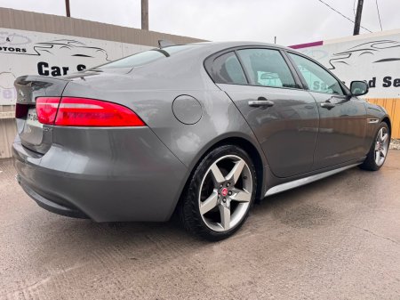 2017 Jaguar XE - photo 9