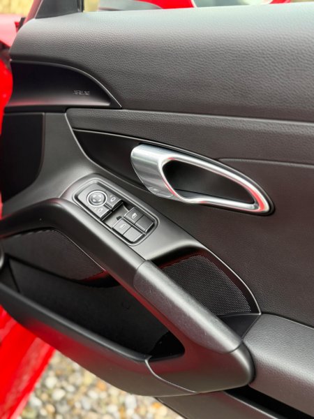 2018 Porsche 718 - photo 34