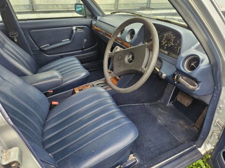 1984 Mercedes 300 D - photo 3