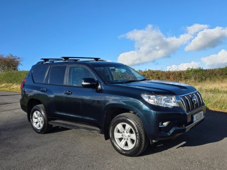 2018 Toyota Land Cruiser - photo 16
