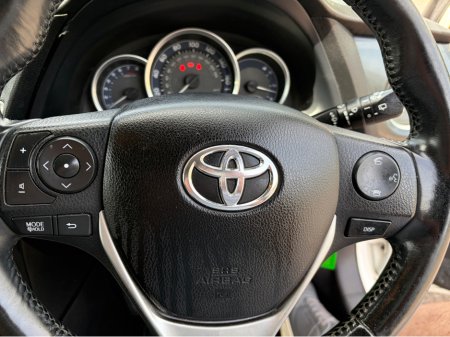 2013 Toyota Auris - photo 14