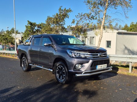 2017 Toyota Hilux - photo 3