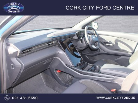 2026 Ford Capri - photo 11