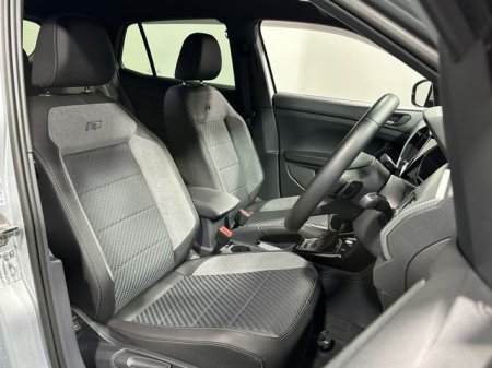 2024 Volkswagen T-Cross - photo 9