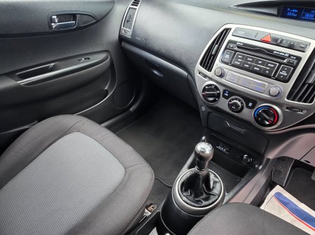 2014 Hyundai i20 - photo 16