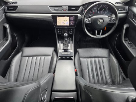 2018 Skoda Superb - photo 10