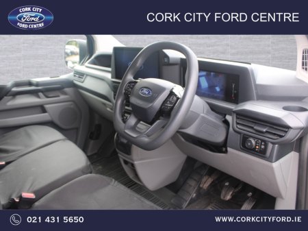 2025 Ford Transit Custom - photo 8