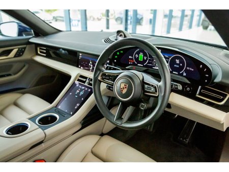 2024 Porsche Taycan - photo 21
