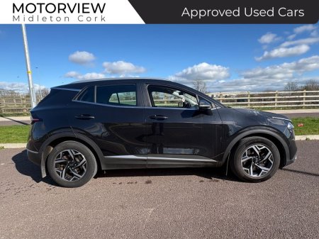 2023 Kia Sportage - photo 2