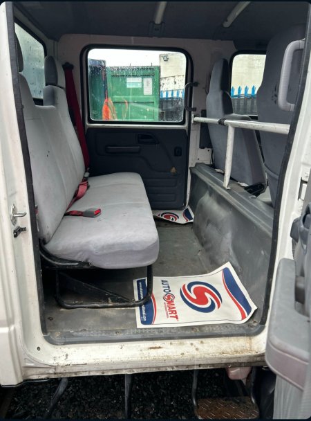 2018 Isuzu NPR - photo 4