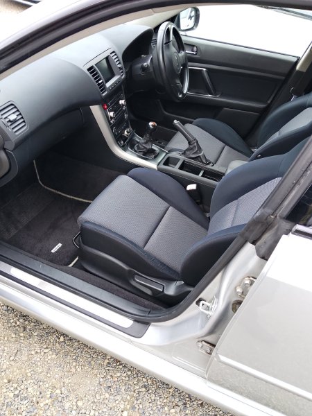 2004 Subaru Legacy - photo 11