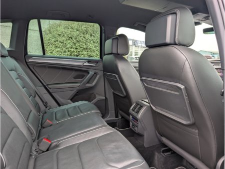 2020 Volkswagen Tiguan - photo 9