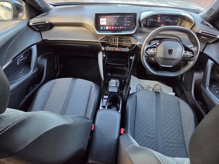 2025 Peugeot 2008 - photo 9