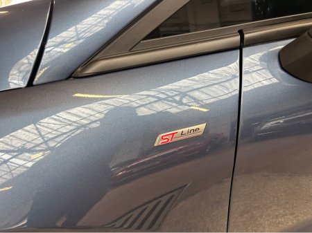 2021 Ford Fiesta - photo 16