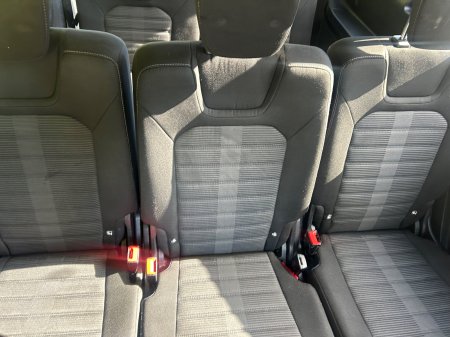 2016 Ford Galaxy - photo 15