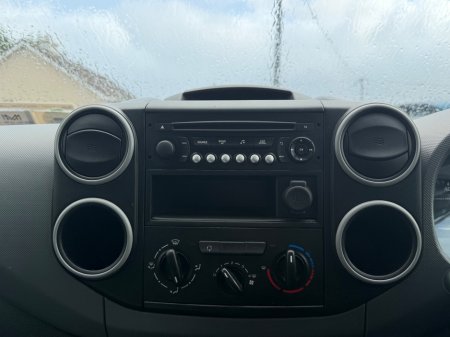 2018 Peugeot Partner - photo 12