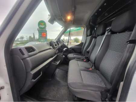 2021 Opel Movano - photo 9