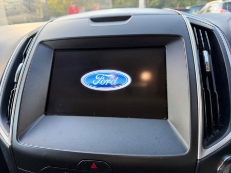 2017 Ford Galaxy - photo 18