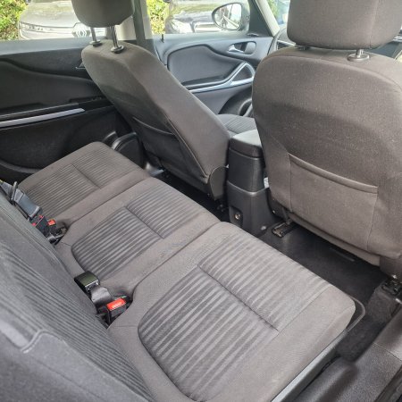 2017 Opel Zafira - photo 14
